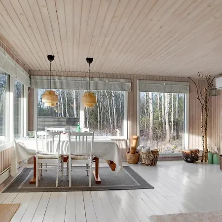 Amazing In Lbk With 2 Bedrooms * Ålbæk